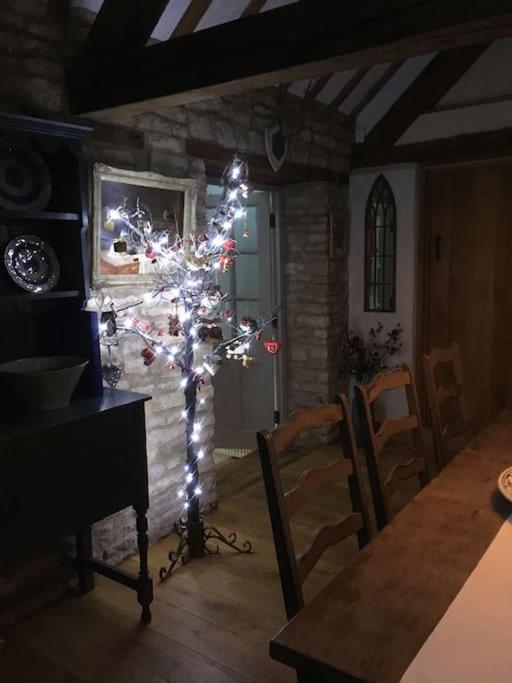 3 Bedroom 5* Barn Conversion Cotswolds Чиппінг-Нортон Екстер'єр фото